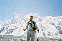 «Нет возраста, это состояние души», - Виктор Колесниченко об альпинизме.